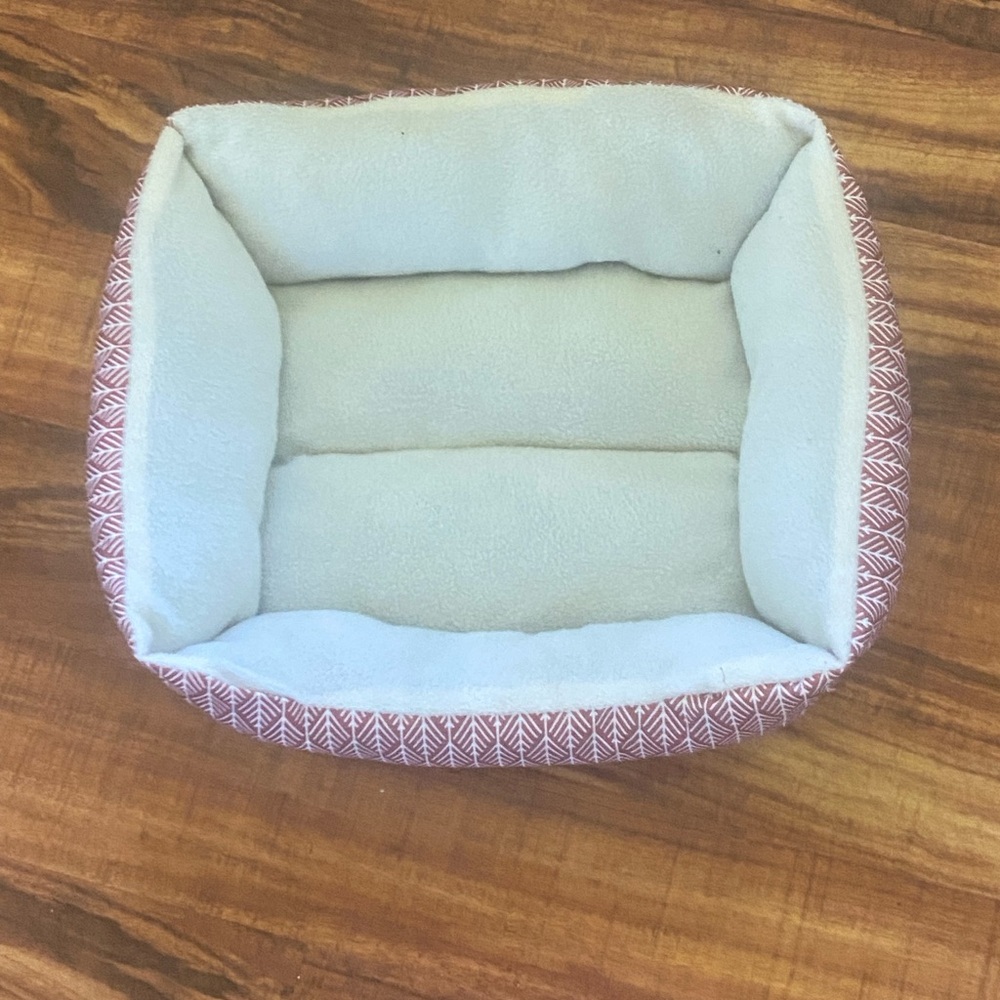 Pet bed